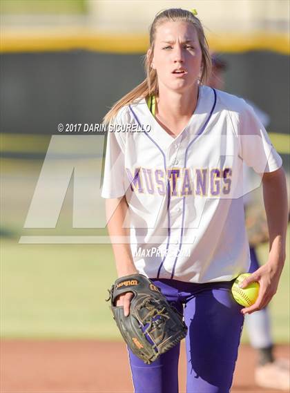 Thumbnail 2 in Sunrise Mountain vs. Cactus (AIA 4A Semifinal) photogallery.