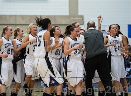 Thumbnail 2 in Fremont vs. Riverton (UHSAA 5A Semifinal) photogallery.