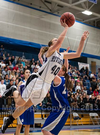 Thumbnail 2 in Fremont vs. Riverton (UHSAA 5A Semifinal) photogallery.