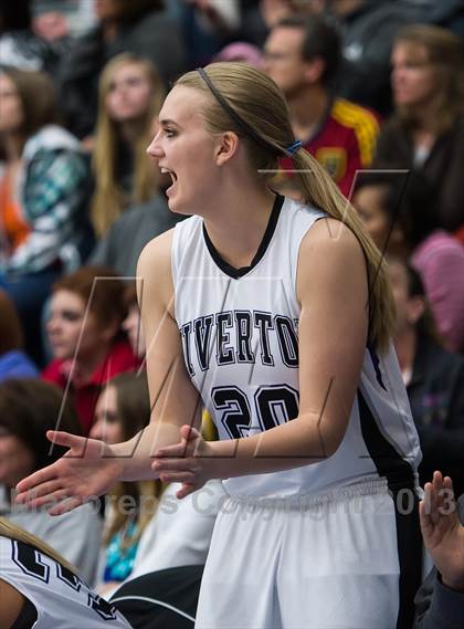 Thumbnail 1 in Fremont vs. Riverton (UHSAA 5A Semifinal) photogallery.