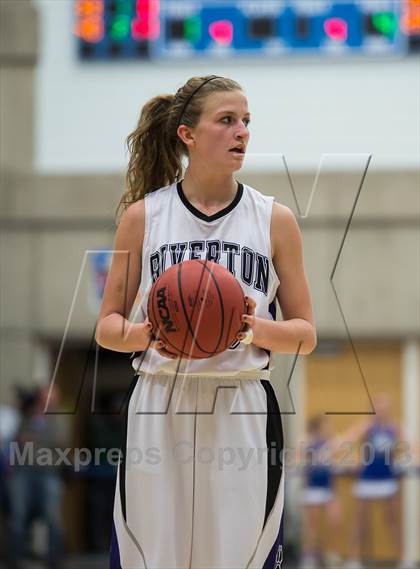Thumbnail 2 in Fremont vs. Riverton (UHSAA 5A Semifinal) photogallery.