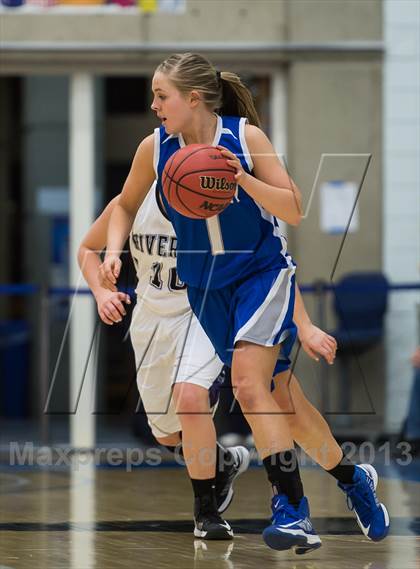 Thumbnail 3 in Fremont vs. Riverton (UHSAA 5A Semifinal) photogallery.