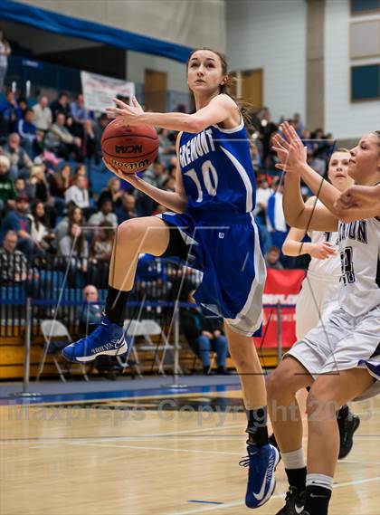 Thumbnail 3 in Fremont vs. Riverton (UHSAA 5A Semifinal) photogallery.