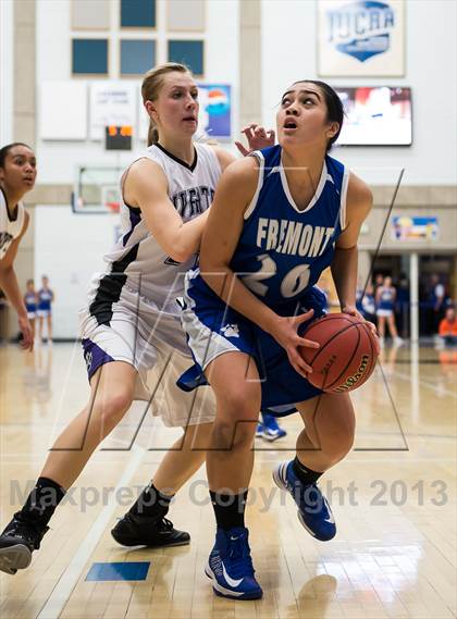 Thumbnail 1 in Fremont vs. Riverton (UHSAA 5A Semifinal) photogallery.