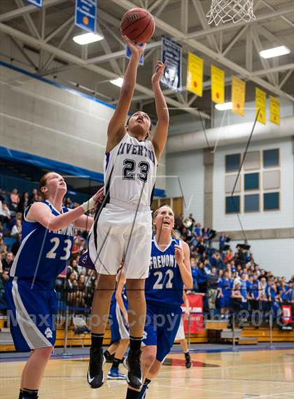 Thumbnail 1 in Fremont vs. Riverton (UHSAA 5A Semifinal) photogallery.