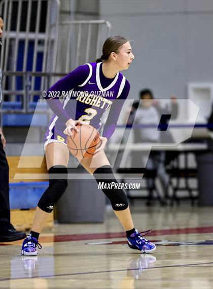 Thumbnail 1 in Clovis North vs. Righetti photogallery.
