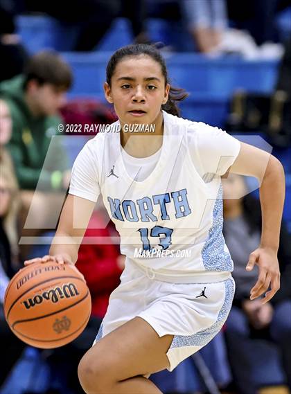 Thumbnail 3 in Clovis North vs. Righetti photogallery.