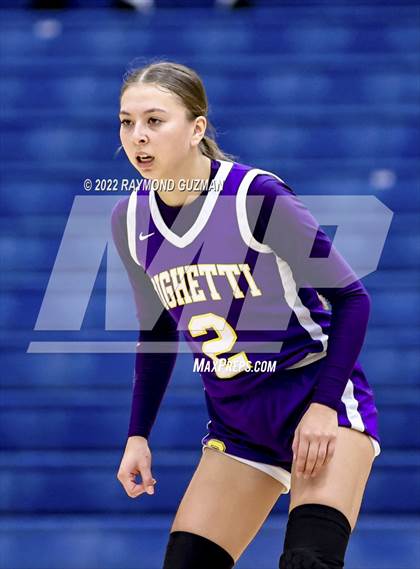 Thumbnail 2 in Clovis North vs. Righetti photogallery.