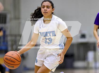 Thumbnail 2 in Clovis North vs. Righetti photogallery.