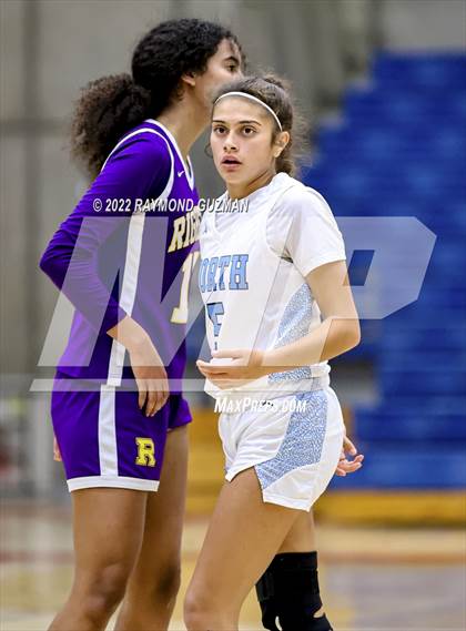 Thumbnail 1 in Clovis North vs. Righetti photogallery.