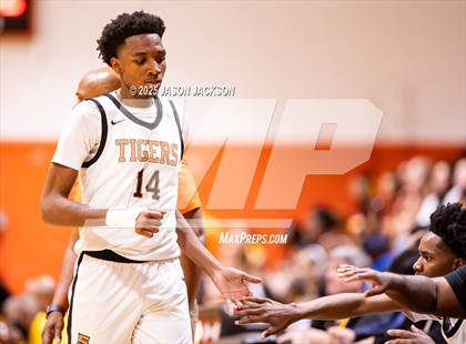 Thumbnail 2 in Lumberton @ South View photogallery.