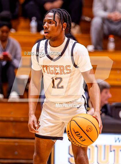 Thumbnail 1 in Lumberton @ South View photogallery.