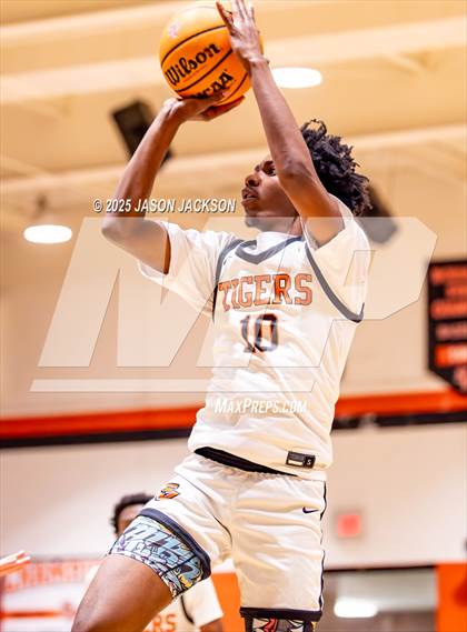 Thumbnail 2 in Lumberton @ South View photogallery.