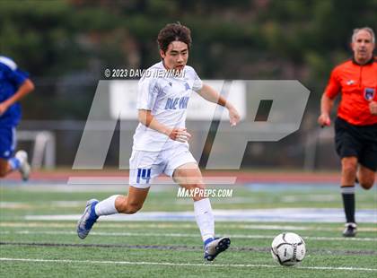 Thumbnail 1 in Hall vs. Darien (CIAC Class LL Round 1) photogallery.