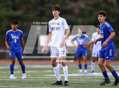 Thumbnail 3 in Hall vs. Darien (CIAC Class LL Round 1) photogallery.
