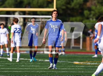 Thumbnail 2 in Hall vs. Darien (CIAC Class LL Round 1) photogallery.