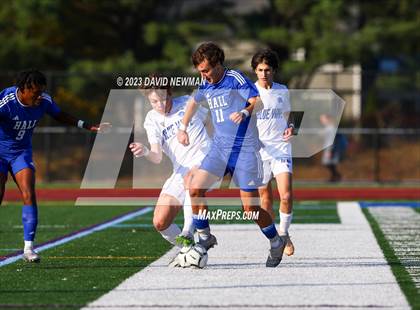Thumbnail 2 in Hall vs. Darien (CIAC Class LL Round 1) photogallery.