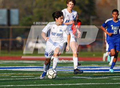 Thumbnail 1 in Hall vs. Darien (CIAC Class LL Round 1) photogallery.
