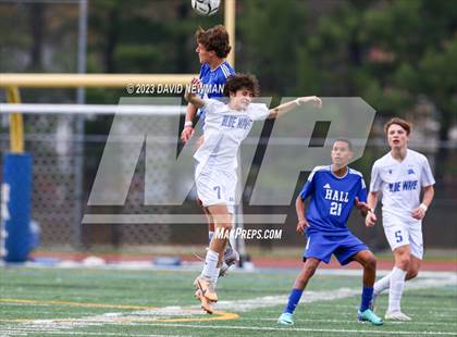Thumbnail 2 in Hall vs. Darien (CIAC Class LL Round 1) photogallery.