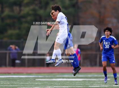 Thumbnail 2 in Hall vs. Darien (CIAC Class LL Round 1) photogallery.