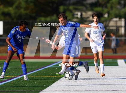 Thumbnail 3 in Hall vs. Darien (CIAC Class LL Round 1) photogallery.