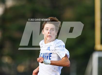 Thumbnail 3 in Hall vs. Darien (CIAC Class LL Round 1) photogallery.