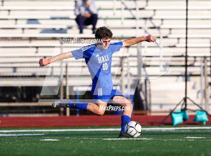 Thumbnail 3 in Hall vs. Darien (CIAC Class LL Round 1) photogallery.