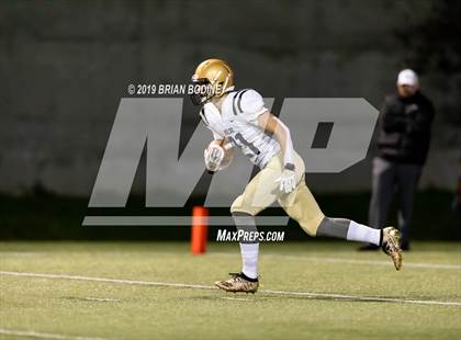 Thumbnail 3 in Kelso vs. O'Dea (WIAA 3A Second Round) photogallery.