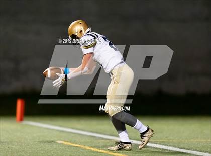 Thumbnail 1 in Kelso vs. O'Dea (WIAA 3A Second Round) photogallery.