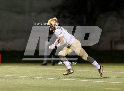 Thumbnail 1 in Kelso vs. O'Dea (WIAA 3A Second Round) photogallery.