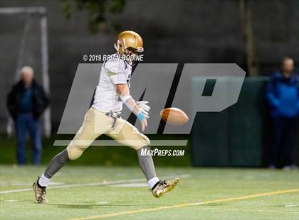 Thumbnail 2 in Kelso vs. O'Dea (WIAA 3A Second Round) photogallery.