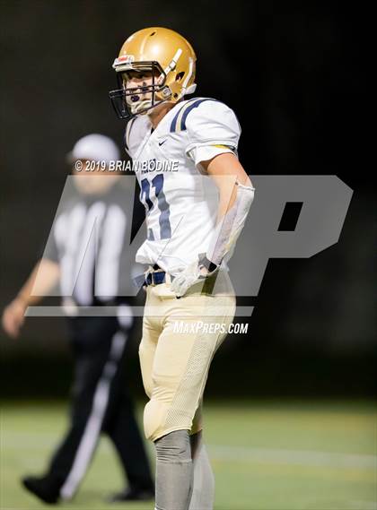 Thumbnail 2 in Kelso vs. O'Dea (WIAA 3A Second Round) photogallery.