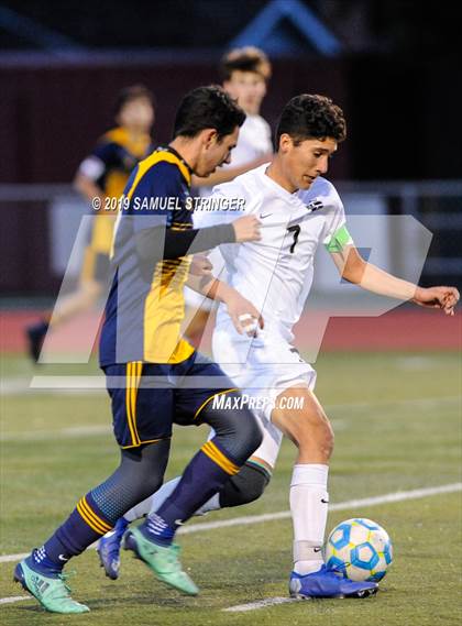 Thumbnail 3 in Menlo School vs. Archbishop Mitty (CIF CCS D2 Final) photogallery.