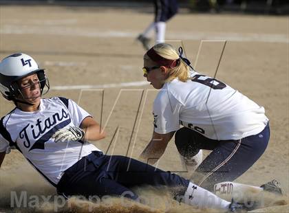 Thumbnail 3 in Legend @ Cherokee Trail photogallery.