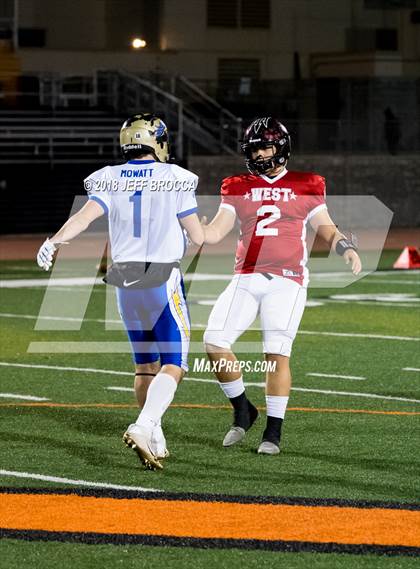 Thumbnail 1 in Ventura County West vs. East All-Star Game  photogallery.
