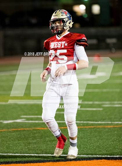 Thumbnail 2 in Ventura County West vs. East All-Star Game  photogallery.