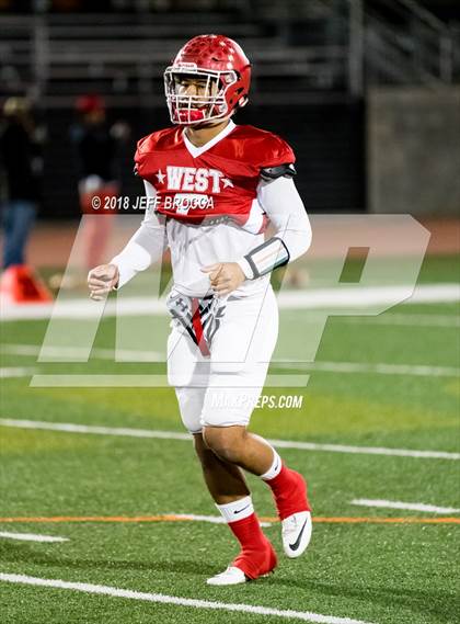 Thumbnail 3 in Ventura County West vs. East All-Star Game  photogallery.