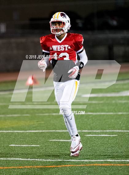 Thumbnail 2 in Ventura County West vs. East All-Star Game  photogallery.