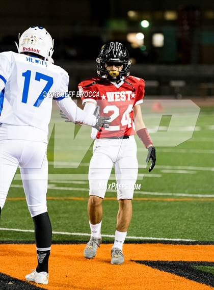 Thumbnail 1 in Ventura County West vs. East All-Star Game  photogallery.
