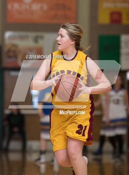 Thumbnail 2 in Surprise Valley vs. Happy Camp (CIF NS D7 Final) photogallery.
