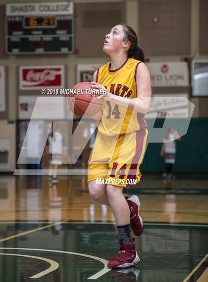 Thumbnail 2 in Surprise Valley vs. Happy Camp (CIF NS D7 Final) photogallery.