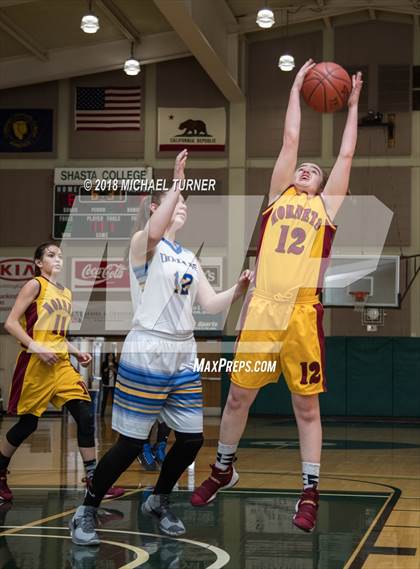 Thumbnail 3 in Surprise Valley vs. Happy Camp (CIF NS D7 Final) photogallery.