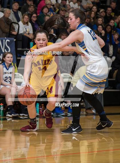 Thumbnail 3 in Surprise Valley vs. Happy Camp (CIF NS D7 Final) photogallery.