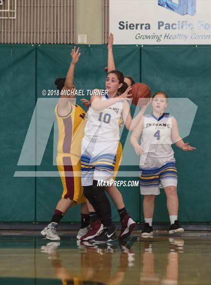 Thumbnail 3 in Surprise Valley vs. Happy Camp (CIF NS D7 Final) photogallery.