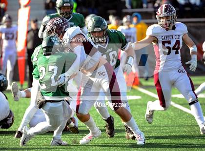 Thumbnail 2 in Garden City vs. Lindenhurst (Section 8 Division II Final) photogallery.