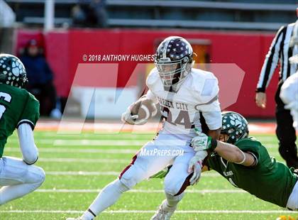 Thumbnail 3 in Garden City vs. Lindenhurst (Section 8 Division II Final) photogallery.