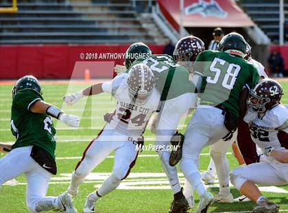 Thumbnail 1 in Garden City vs. Lindenhurst (Section 8 Division II Final) photogallery.