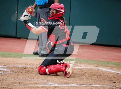 Thumbnail 2 in Melissa vs. Harlingen South (UIL 5A Softball Final) photogallery.