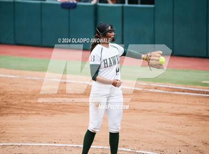 Thumbnail 1 in Melissa vs. Harlingen South (UIL 5A Softball Final) photogallery.