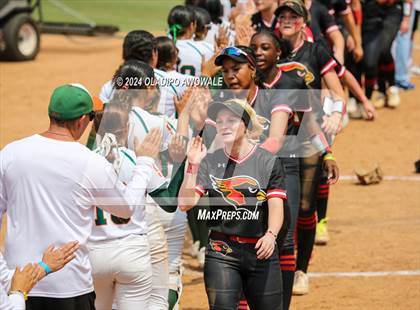 Thumbnail 1 in Melissa vs. Harlingen South (UIL 5A Softball Final) photogallery.